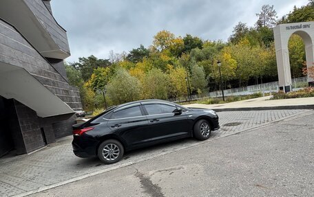 Hyundai Solaris II рестайлинг, 2022 год, 1 945 000 рублей, 7 фотография