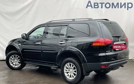 Mitsubishi Pajero Sport II рестайлинг, 2012 год, 1 850 000 рублей, 7 фотография