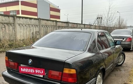 BMW 5 серия, 1990 год, 210 000 рублей, 2 фотография