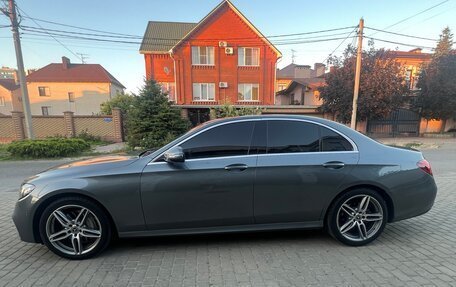 Mercedes-Benz E-Класс, 2017 год, 3 000 000 рублей, 13 фотография