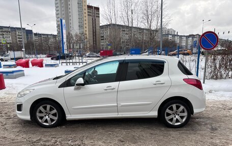 Peugeot 308 II, 2011 год, 680 000 рублей, 3 фотография