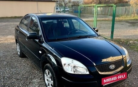 KIA Rio II, 2007 год, 675 000 рублей, 2 фотография