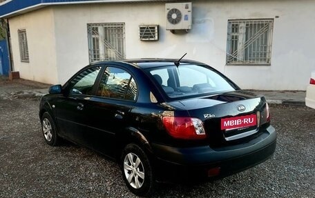 KIA Rio II, 2007 год, 675 000 рублей, 5 фотография