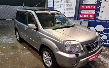 Nissan X-Trail, 2002 год, 850 000 рублей, 10 фотография