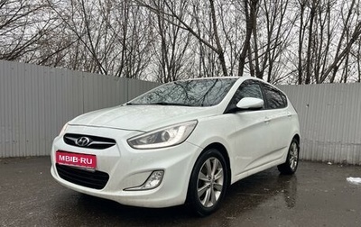 Hyundai Solaris II рестайлинг, 2013 год, 1 175 000 рублей, 1 фотография