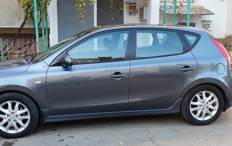 Hyundai i30 I, 2010 год, 850 000 рублей, 4 фотография