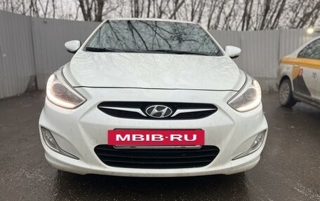 Hyundai Solaris II рестайлинг, 2013 год, 1 175 000 рублей, 6 фотография