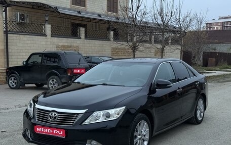 Toyota Camry, 2012 год, 1 830 000 рублей, 1 фотография