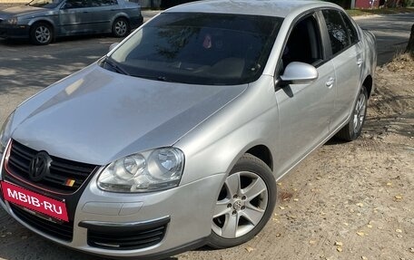 Volkswagen Jetta VI, 2006 год, 680 000 рублей, 4 фотография