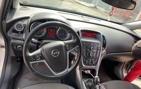 Opel Astra J, 2012 год, 750 000 рублей, 8 фотография