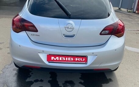 Opel Astra J, 2012 год, 750 000 рублей, 4 фотография