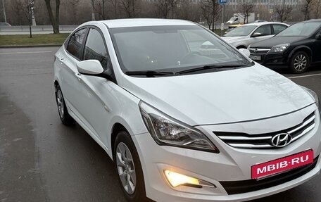 Hyundai Solaris II рестайлинг, 2014 год, 1 200 000 рублей, 3 фотография