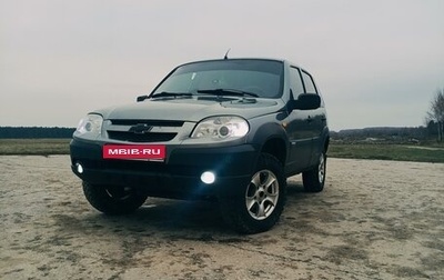 Chevrolet Niva I рестайлинг, 2010 год, 570 000 рублей, 1 фотография