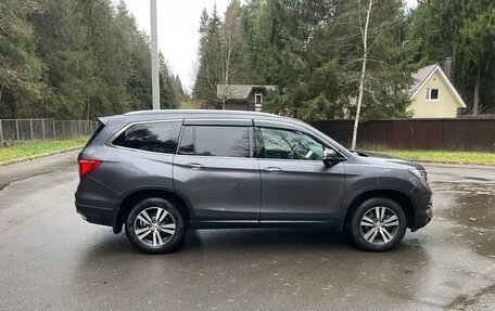 Honda Pilot III рестайлинг, 2018 год, 3 999 999 рублей, 7 фотография