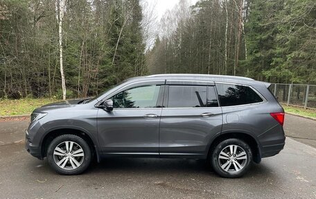 Honda Pilot III рестайлинг, 2018 год, 3 999 999 рублей, 8 фотография