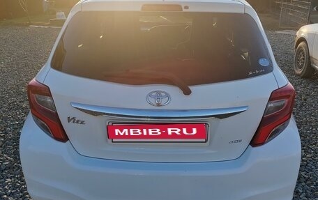 Toyota Vitz, 2016 год, 945 000 рублей, 6 фотография