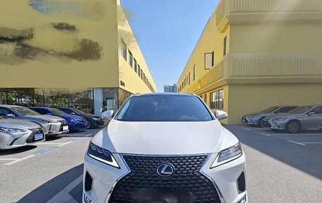 Lexus RX IV рестайлинг, 2020 год, 4 860 000 рублей, 2 фотография