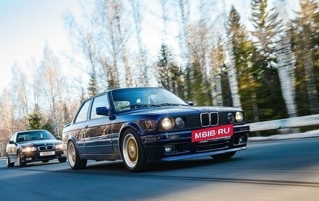 BMW 3 серия, 1990 год, 2 500 000 рублей, 3 фотография