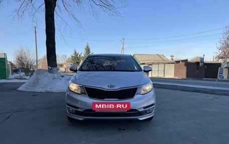 KIA Rio III рестайлинг, 2015 год, 970 000 рублей, 2 фотография