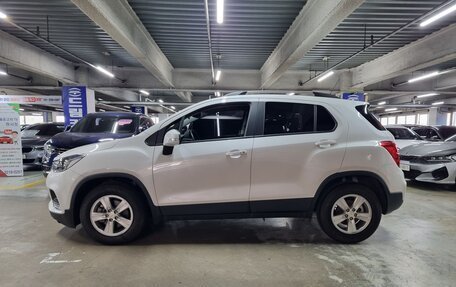 Chevrolet Trax, 2021 год, 1 100 000 рублей, 6 фотография