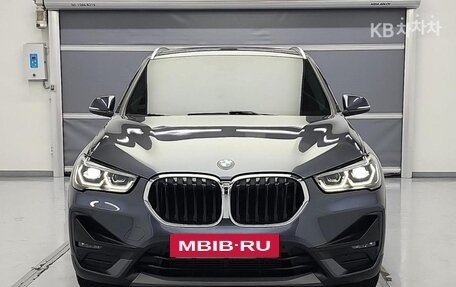 BMW X1, 2020 год, 3 000 000 рублей, 2 фотография