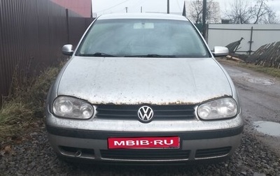 Volkswagen Golf IV, 2001 год, 160 000 рублей, 1 фотография