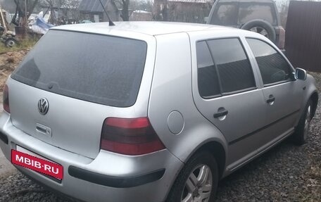 Volkswagen Golf IV, 2001 год, 160 000 рублей, 3 фотография