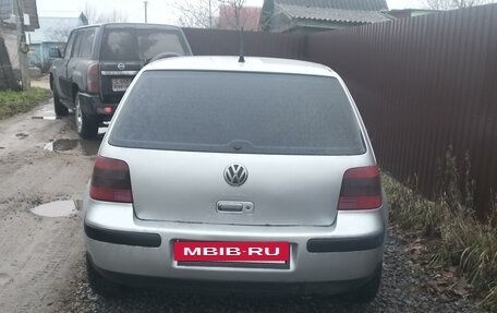 Volkswagen Golf IV, 2001 год, 160 000 рублей, 4 фотография