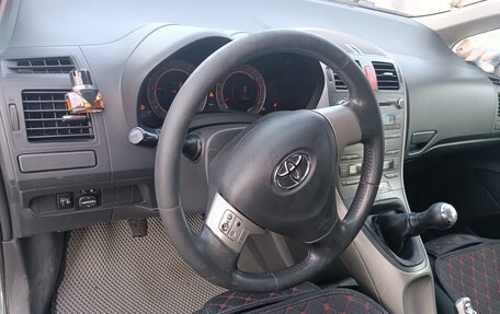 Toyota Auris II, 2008 год, 650 000 рублей, 7 фотография