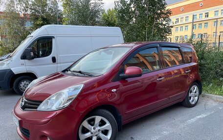 Nissan Note II рестайлинг, 2011 год, 915 000 рублей, 2 фотография