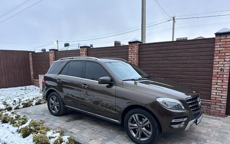 Mercedes-Benz M-Класс, 2015 год, 3 490 000 рублей, 2 фотография