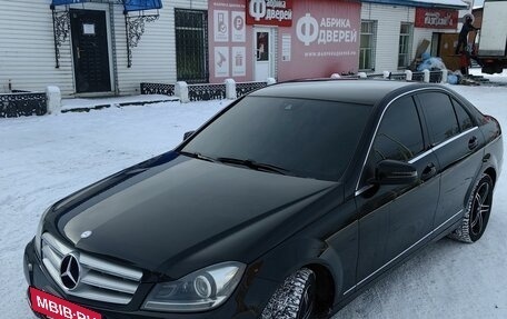 Mercedes-Benz C-Класс, 2013 год, 1 750 000 рублей, 2 фотография