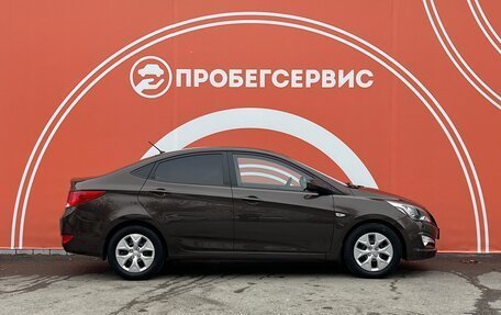 Hyundai Solaris II рестайлинг, 2015 год, 1 150 000 рублей, 4 фотография