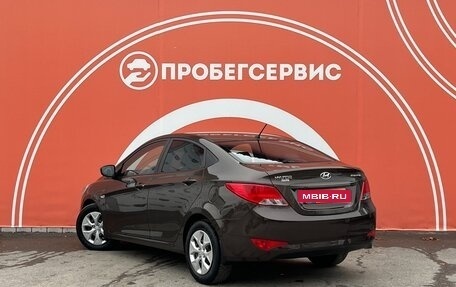 Hyundai Solaris II рестайлинг, 2015 год, 1 150 000 рублей, 7 фотография