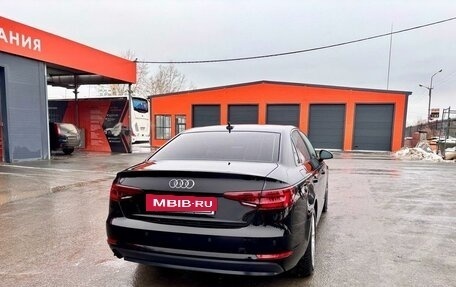 Audi A4, 2018 год, 2 900 000 рублей, 3 фотография