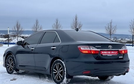 Toyota Camry, 2017 год, 2 495 000 рублей, 3 фотография