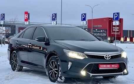 Toyota Camry, 2017 год, 2 495 000 рублей, 6 фотография