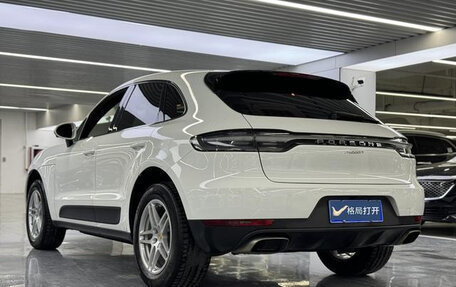 Porsche Macan I рестайлинг, 2021 год, 4 700 000 рублей, 8 фотография