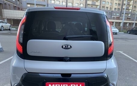 KIA Soul II рестайлинг, 2015 год, 1 750 000 рублей, 8 фотография