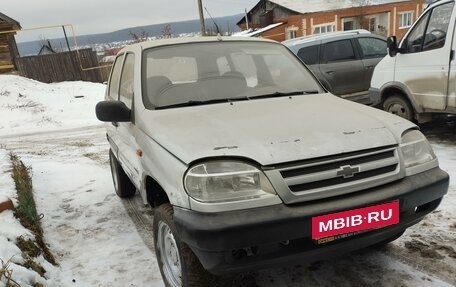 Chevrolet Niva I рестайлинг, 2005 год, 210 000 рублей, 3 фотография