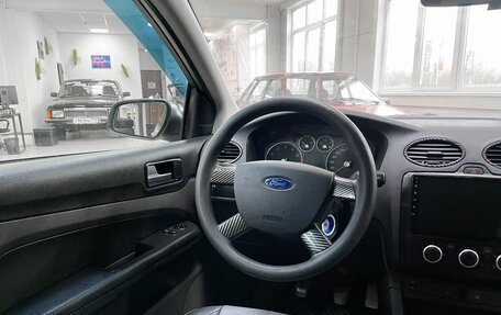 Ford Focus II рестайлинг, 2005 год, 469 000 рублей, 19 фотография