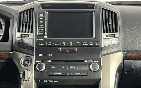 Toyota Land Cruiser 200, 2011 год, 3 799 000 рублей, 20 фотография