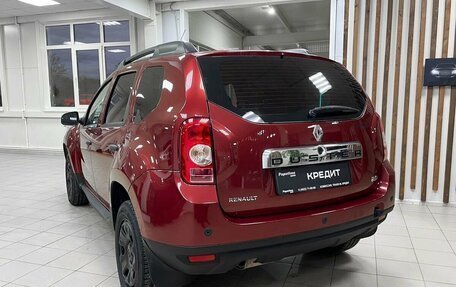 Renault Duster I рестайлинг, 2012 год, 900 000 рублей, 4 фотография