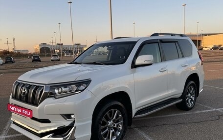 Toyota Land Cruiser Prado 150 рестайлинг 2, 2018 год, 6 500 000 рублей, 2 фотография