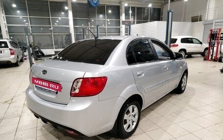 KIA Rio II, 2010 год, 670 000 рублей, 3 фотография