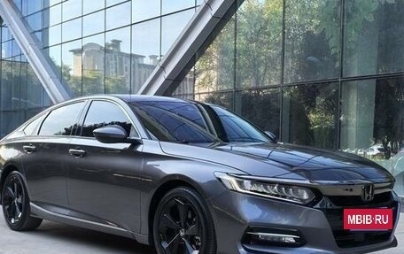 Honda Accord IX рестайлинг, 2021 год, 1 900 000 рублей, 2 фотография