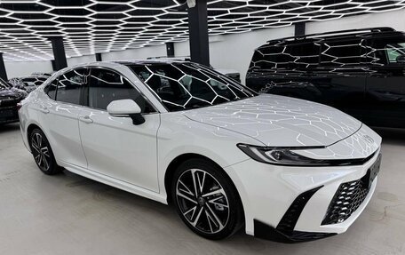 Toyota Camry, 2024 год, 5 400 000 рублей, 2 фотография