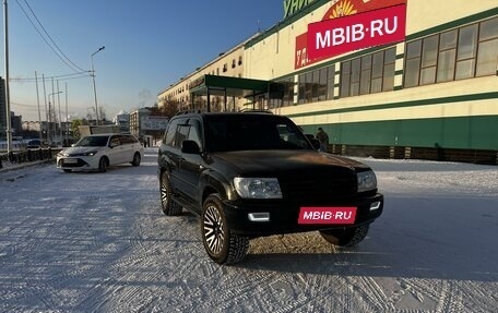 Toyota Land Cruiser 100 рестайлинг 2, 2004 год, 2 150 000 рублей, 2 фотография