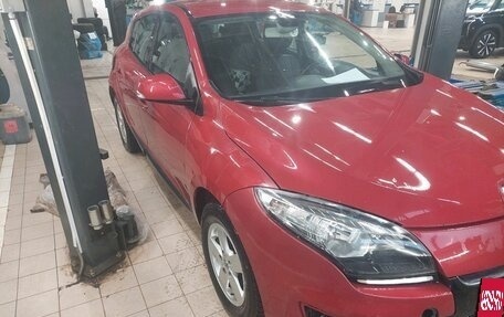 Renault Megane III, 2012 год, 721 000 рублей, 2 фотография