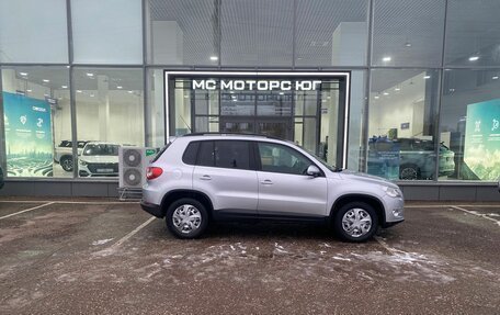 Volkswagen Tiguan I, 2010 год, 1 049 000 рублей, 3 фотография